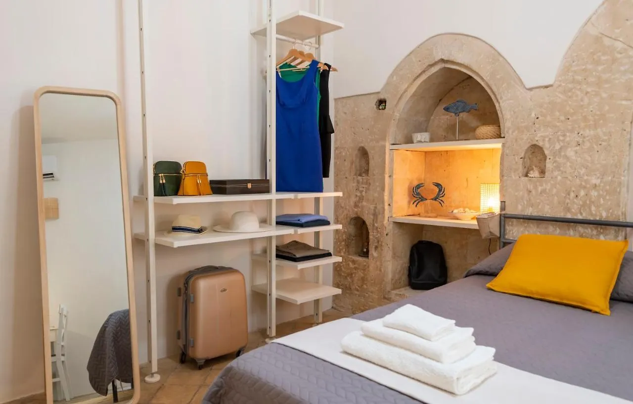 Marco'S House - Apartment Ortigia Wifi Syracuse 0*,